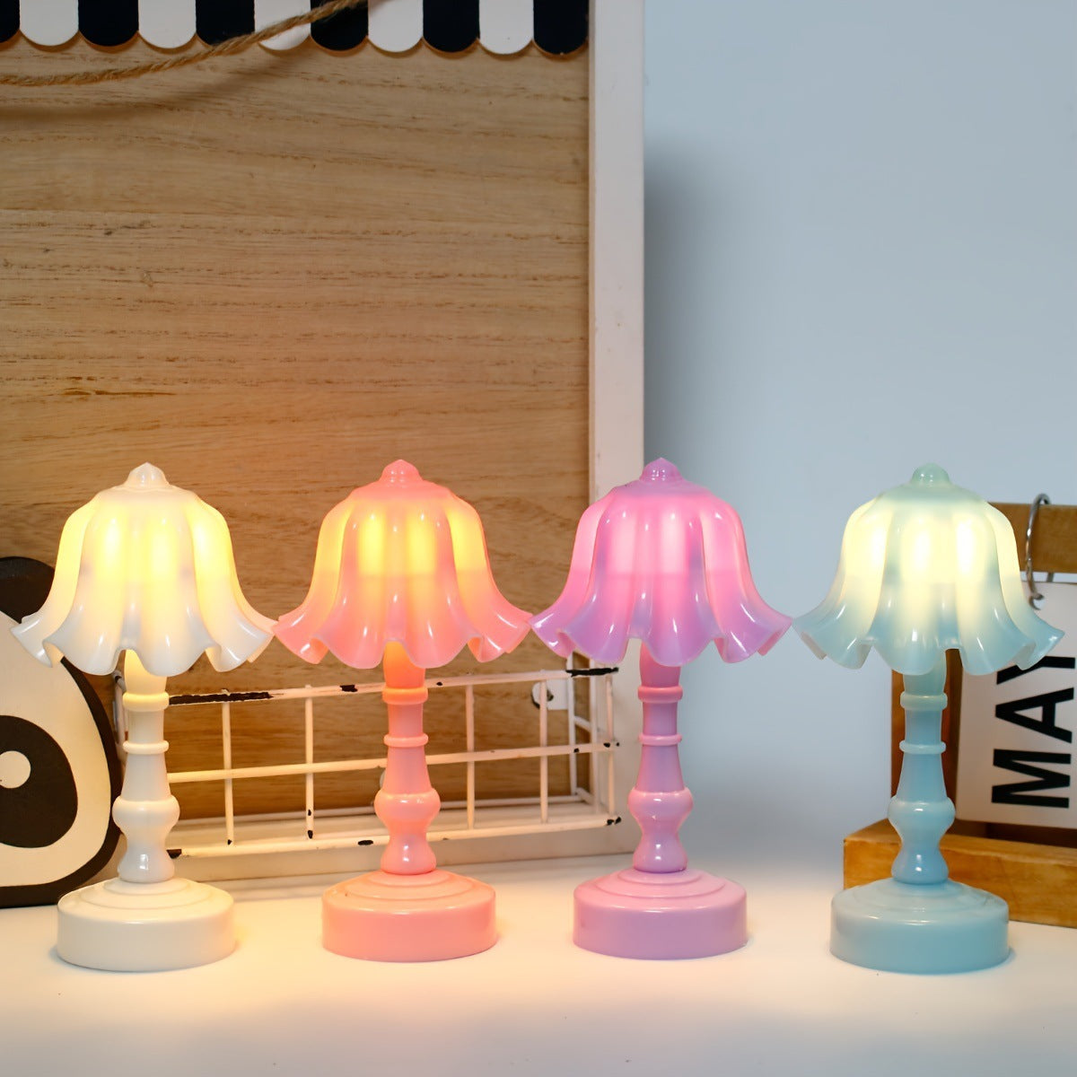 Simple Decorative Cute Table Lamp